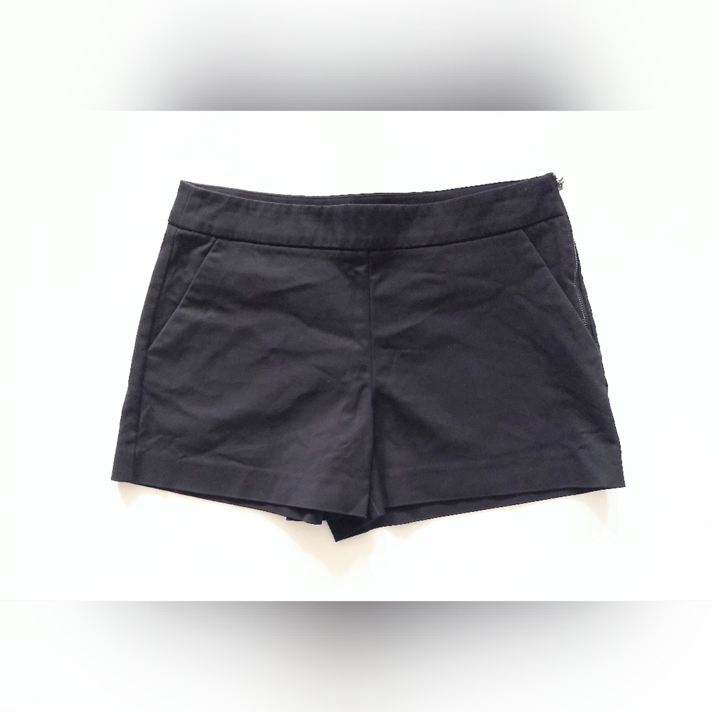 Saks Fifth Avenue Chino Shorts Black Womens Size 8